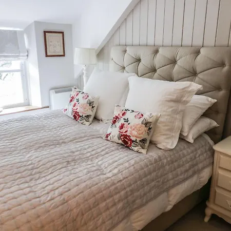 펜션 Ruby Cottages *